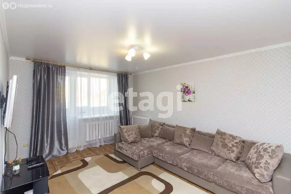 3-комнатная квартира: Тюмень, улица Мельникайте, 69 (73.1 м) - Фото 2