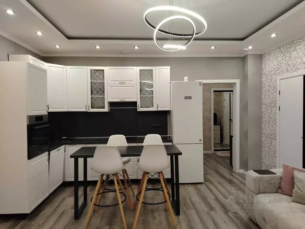 2-к кв. Челябинская область, Челябинск ул. Татищева, 258 (75.5 м) - Фото 1