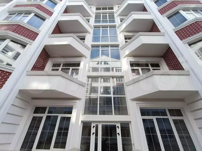 3-к. квартира, 90 м, 5/5 эт. - Фото 1