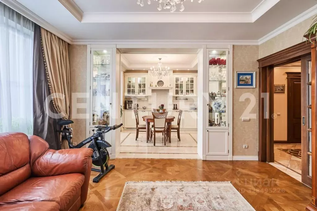 3-к кв. Санкт-Петербург Петергофское ш., 45 (86.4 м) - Фото 1