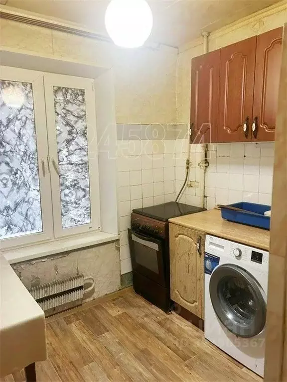 3-к кв. Москва ул. Молостовых, 19К2 (53.0 м) - Фото 1