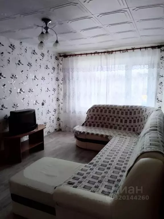2-к кв. Пермский край, Губахинский муниципальный округ, Углеуральский ... - Фото 0