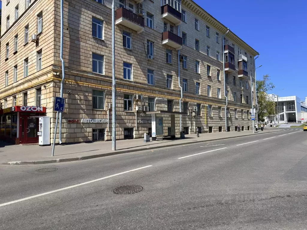 Помещение свободного назначения в Москва ул. Маршала Неделина, 40 (327 ... - Фото 1