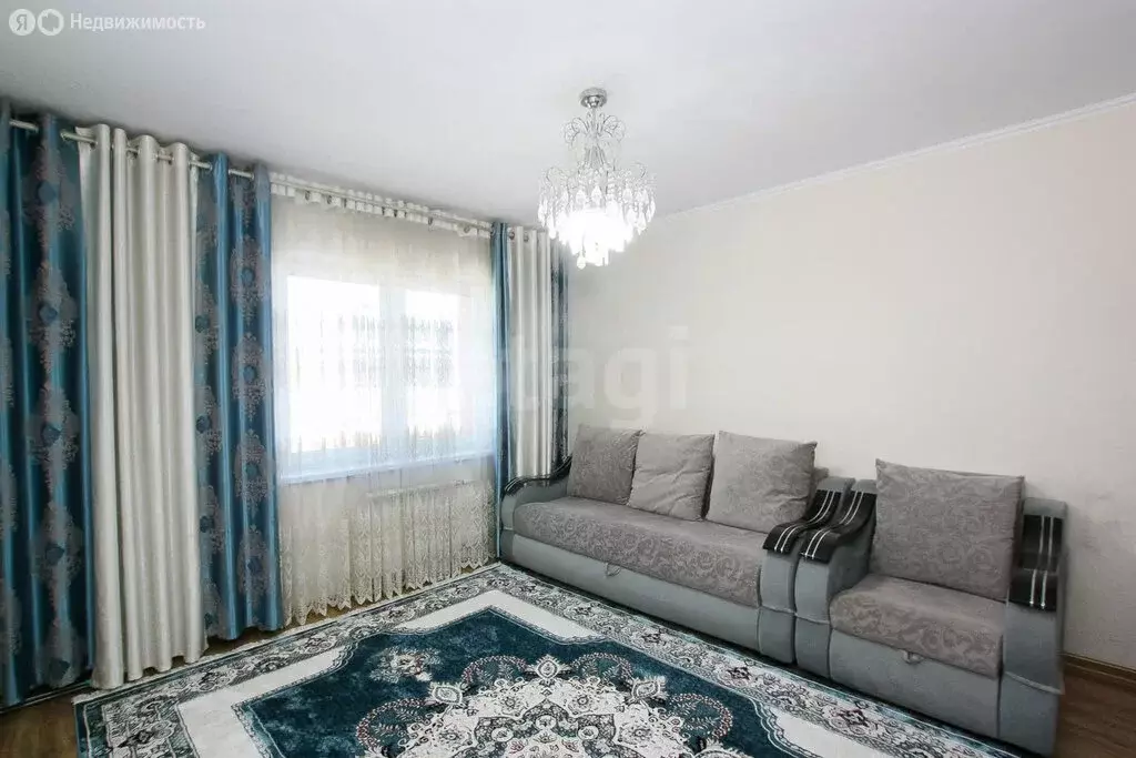 2-комнатная квартира: Улан-Удэ, Ключевская улица, 60Б/3 (57.4 м) - Фото 0