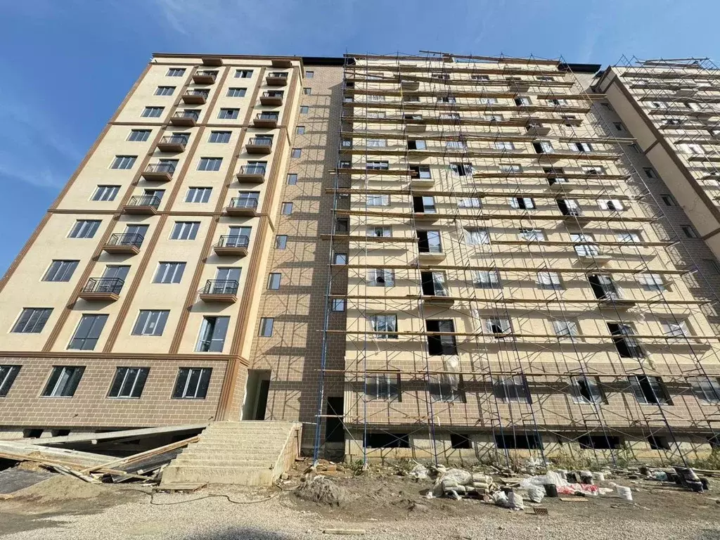2-к кв. Кабардино-Балкария, Нальчик Кабардинская ул., 204 (80.0 м) - Фото 0