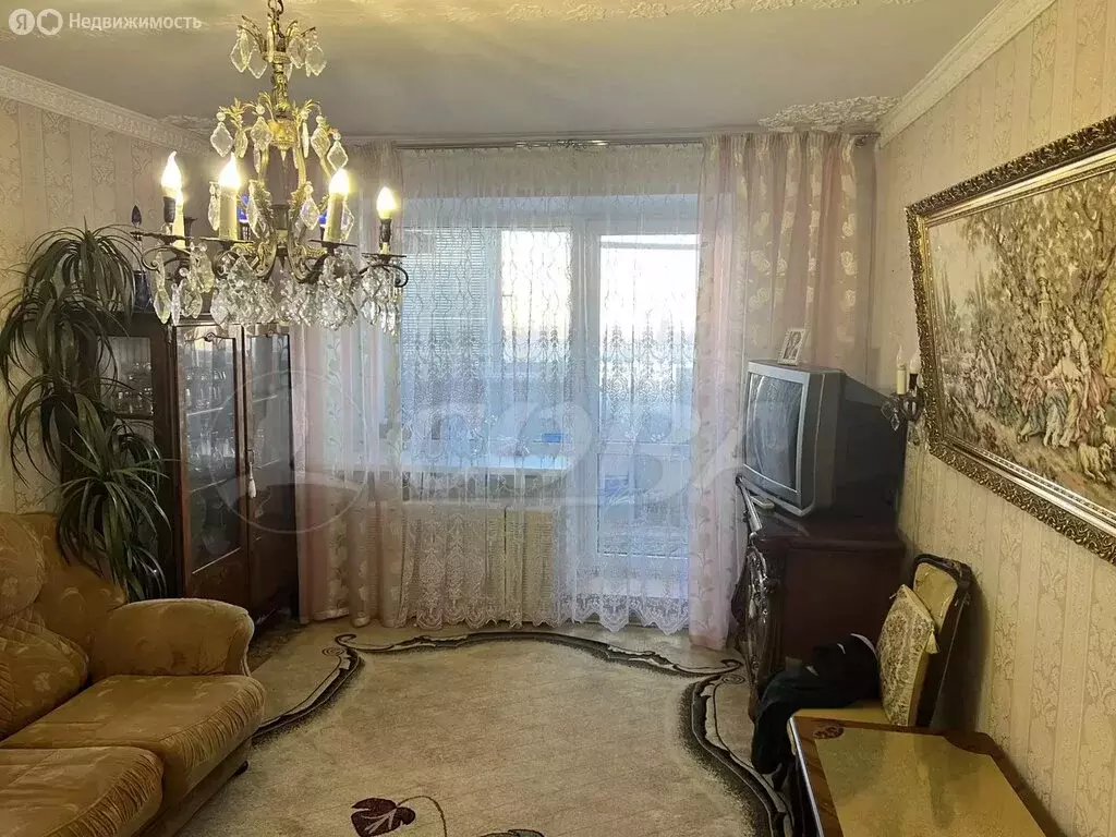 3-комнатная квартира: Тюмень, улица Республики, 92 (72 м) - Фото 2