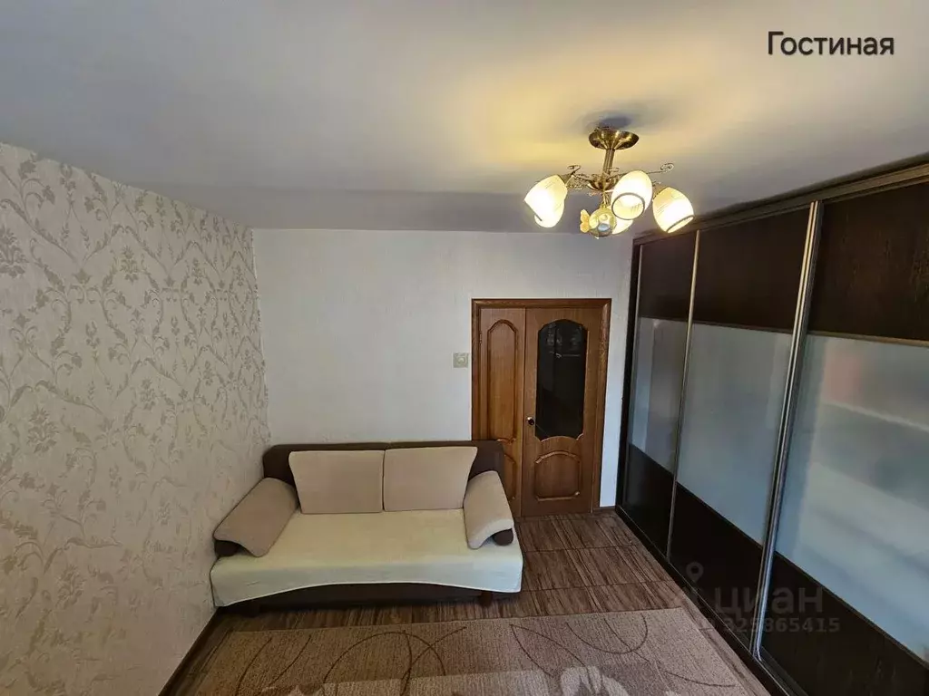 3-к кв. Москва Строгинский бул., 17К1 (63.0 м) - Фото 1