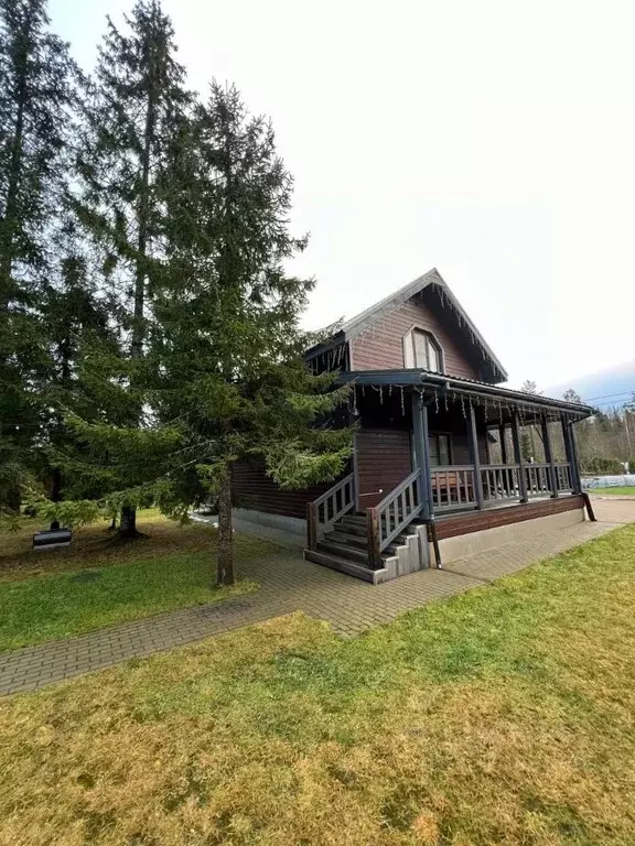 Дом в Ленинградская область, Приозерский район, Сосновское с/пос, д. ... - Фото 1