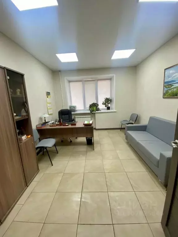 Торговая площадь в Самарская область, Самара ул. Скляренко, 6 (99 м) - Фото 1