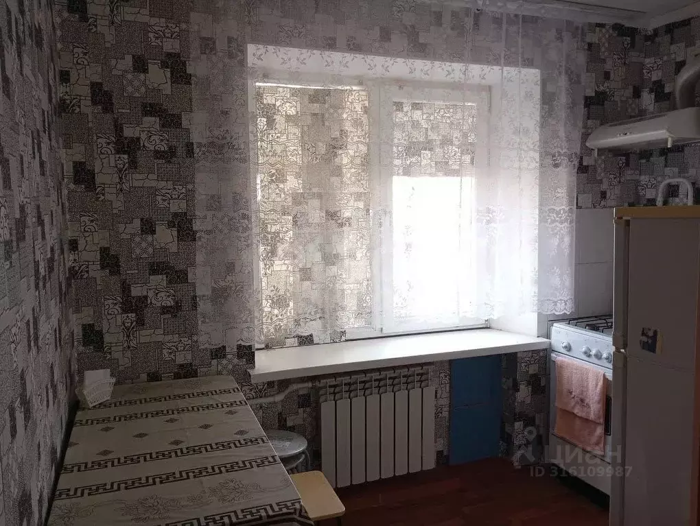 1-к кв. Калмыкия, Элиста 1-й мкр, 40 (34.5 м) - Фото 0