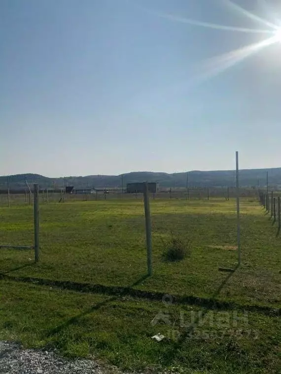 Участок в Крым, Симферопольский район, Пожарское с/пос, Пожарское-1 ... - Фото 0