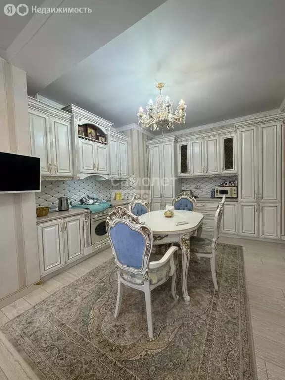 2-комнатная квартира: Нальчик, проспект Ленина, 18А (93 м) - Фото 1