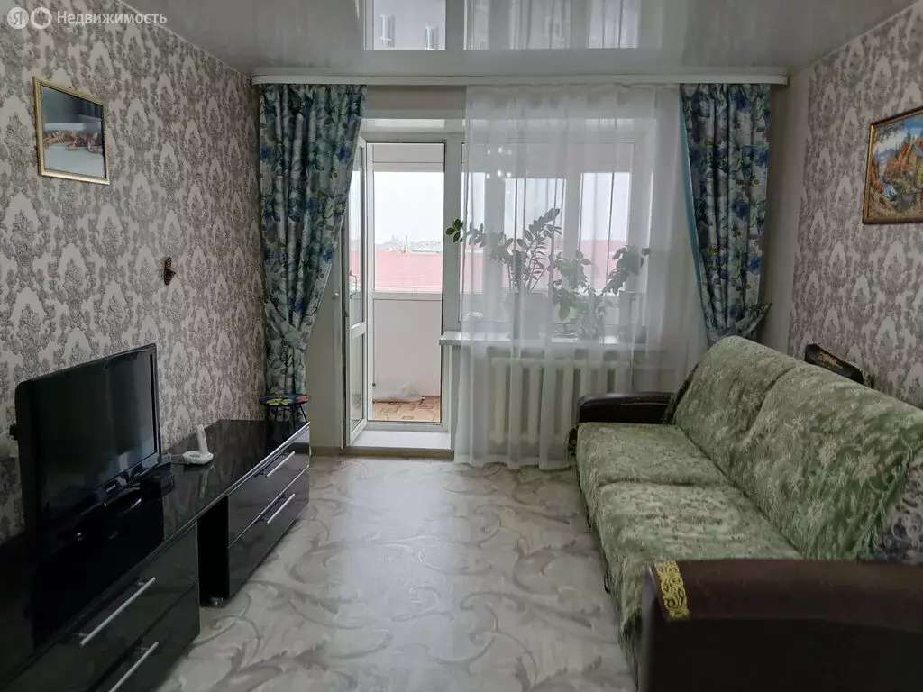 2-комнатная квартира: Курган, улица Радионова, 64 (48.2 м) - Фото 1