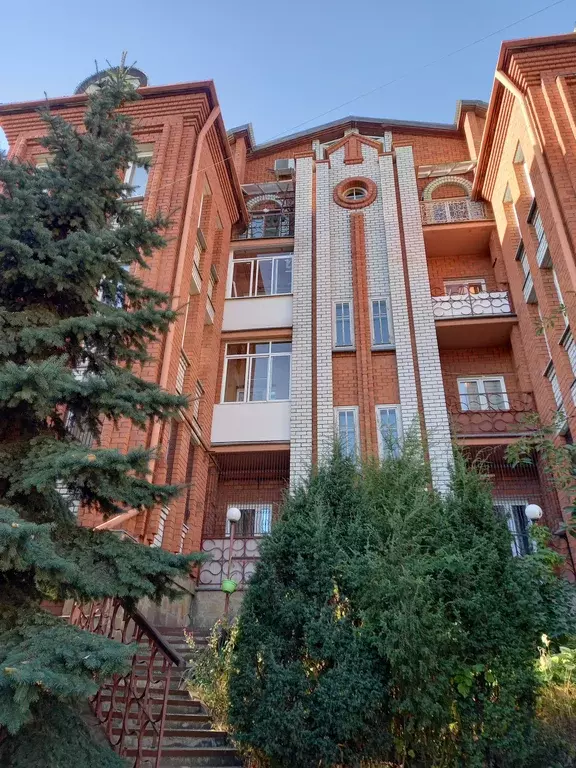 Продаётся 4-к квартира, 195.5 м - Фото 0