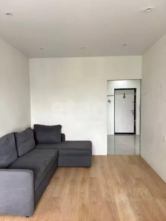 1-к кв. Саха (Якутия), Якутск просп. Михаила Николаева, 2/4 (37.6 м) - Фото 1