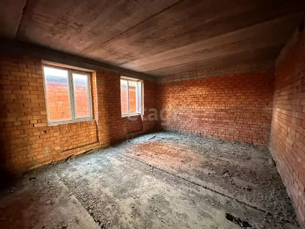 Таунхаус в Ингушетия, Магас ул. Анатолия Приставкина (347 м) - Фото 1