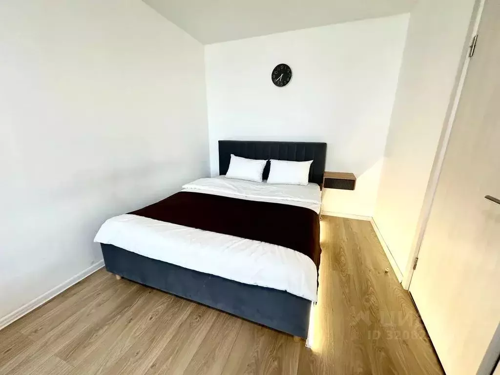 1-к кв. Свердловская область, Екатеринбург пер. Полимерный, 11 (45.0 ... - Фото 2