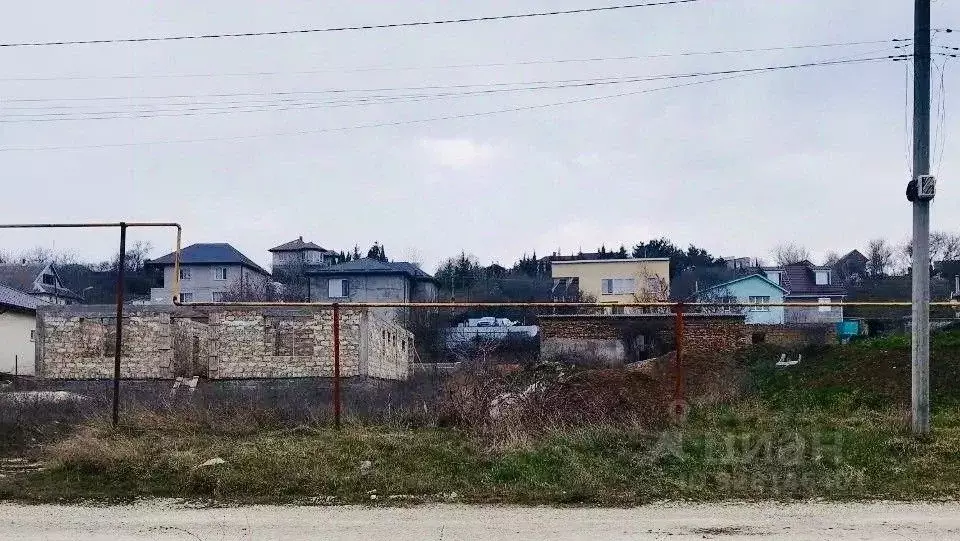 Участок в Крым, Симферопольский район, Перовское с/пос, с. Украинка ... - Фото 2