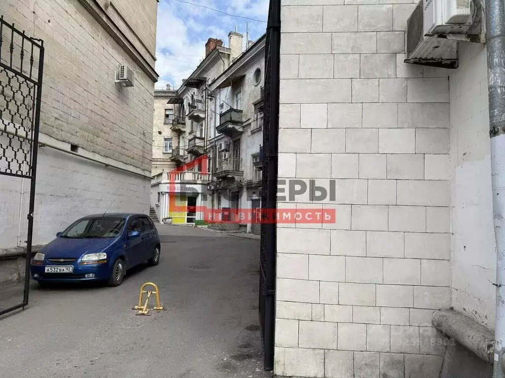 Помещение свободного назначения в Севастополь ул. Большая Морская, 33 ... - Фото 2