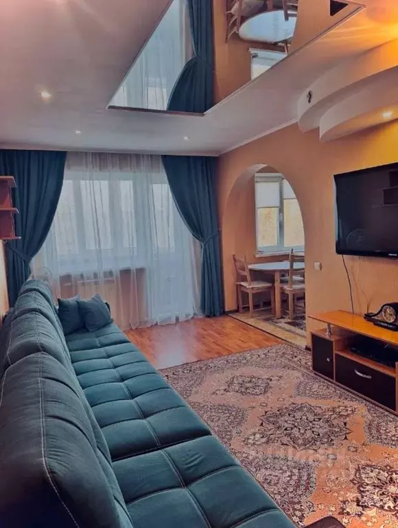 2-к кв. Омская область, Омск Городок Нефтяников мкр, ул. Блюхера, 12А ... - Фото 1