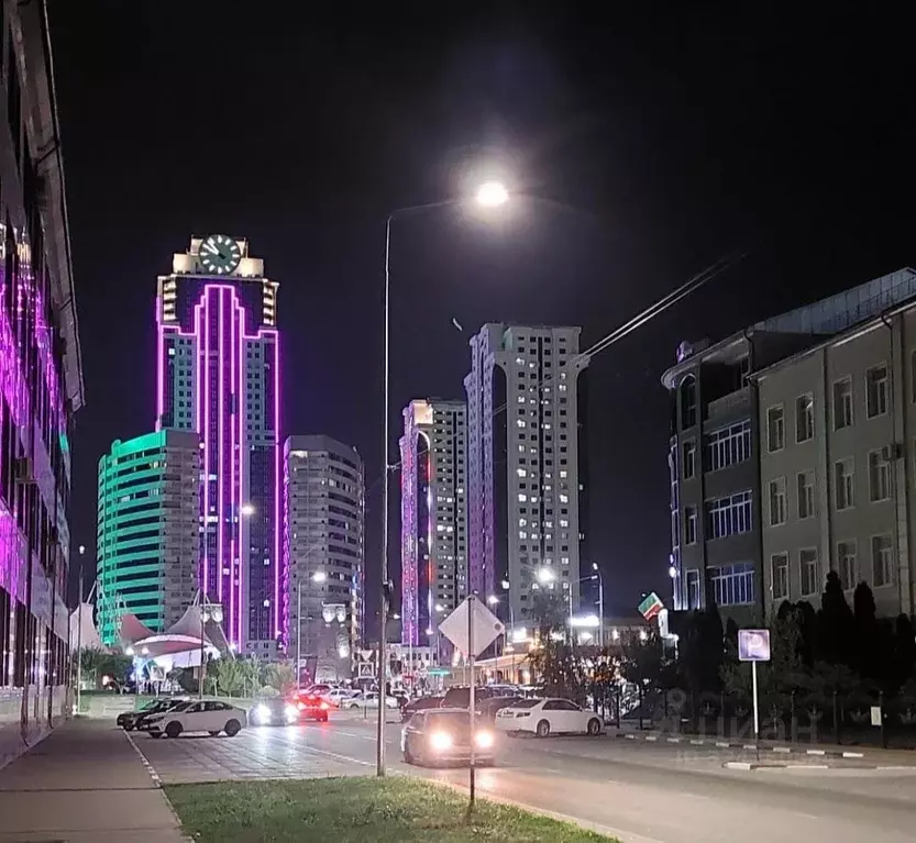 3-к кв. Чеченская республика, Грозный ул. Сафонова, 26 (72.0 м) - Фото 1