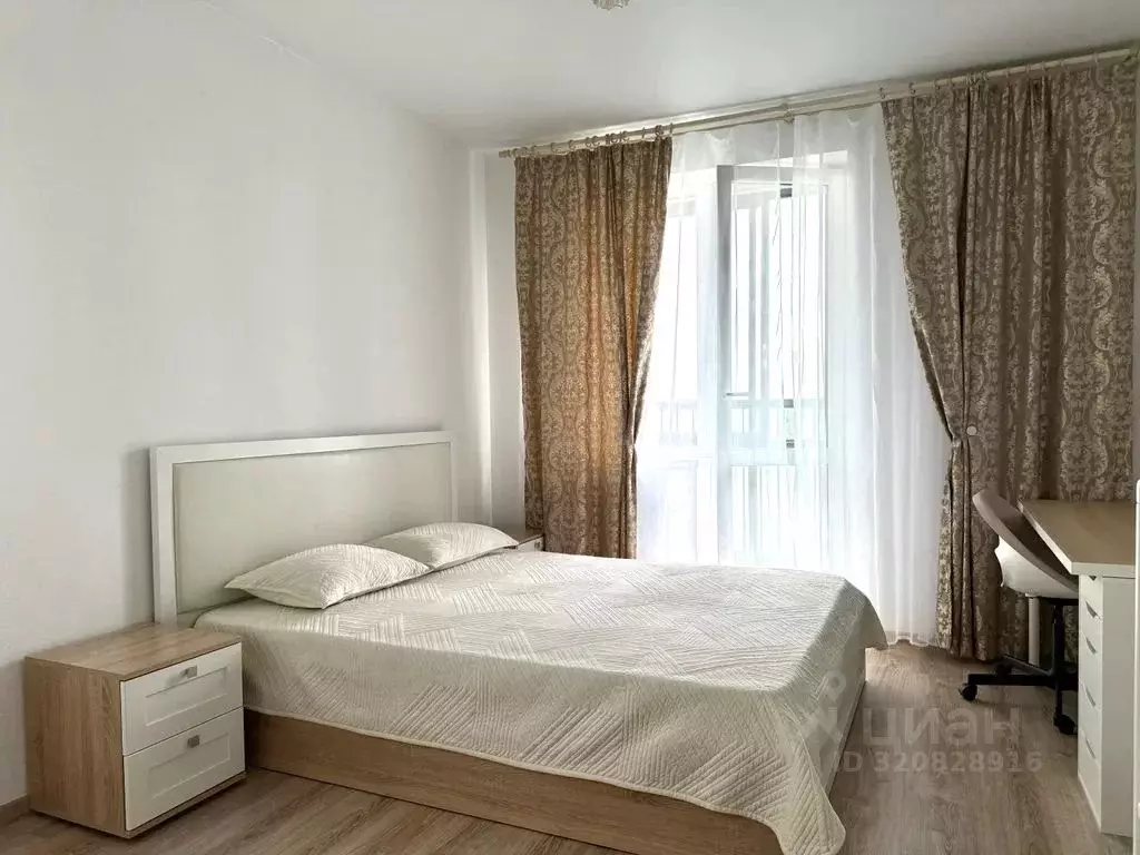 2-к кв. Свердловская область, Екатеринбург ул. 8 Марта, 202/4 (66.0 м) - Фото 1