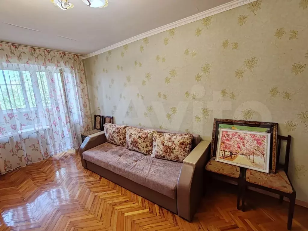 3-к. квартира, 56 м, 3/5 эт. - Фото 0