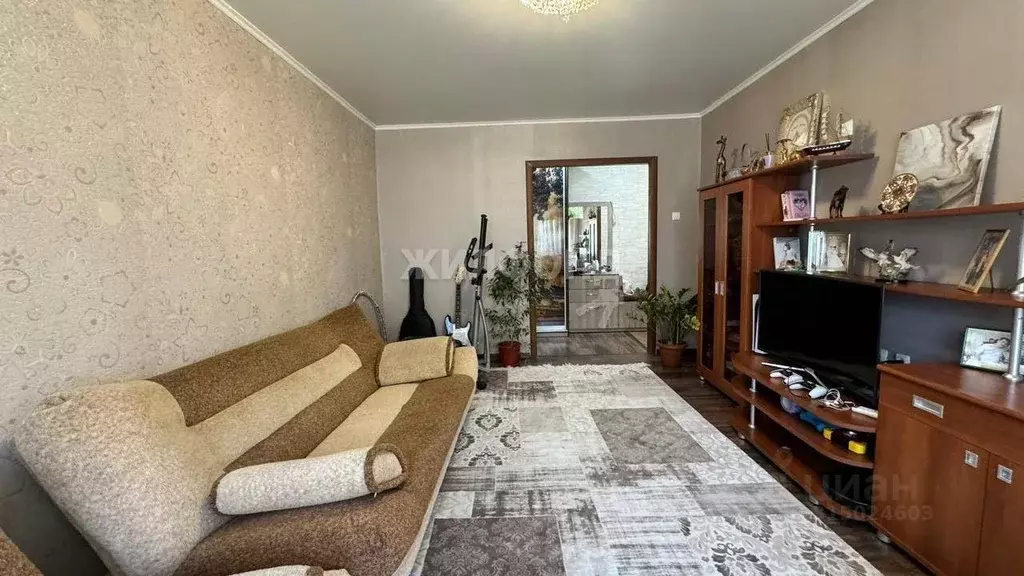3-к кв. Астраханская область, Астрахань Краснодарская ул., 43к2 (63.0 ... - Фото 1
