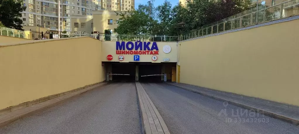 Гараж в Москва Мосфильмовская ул., 88к2с4 (16 м) - Фото 1