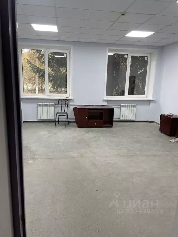 Офис в Тульская область, Алексин ул. Болотова, 18 (25 м) - Фото 1