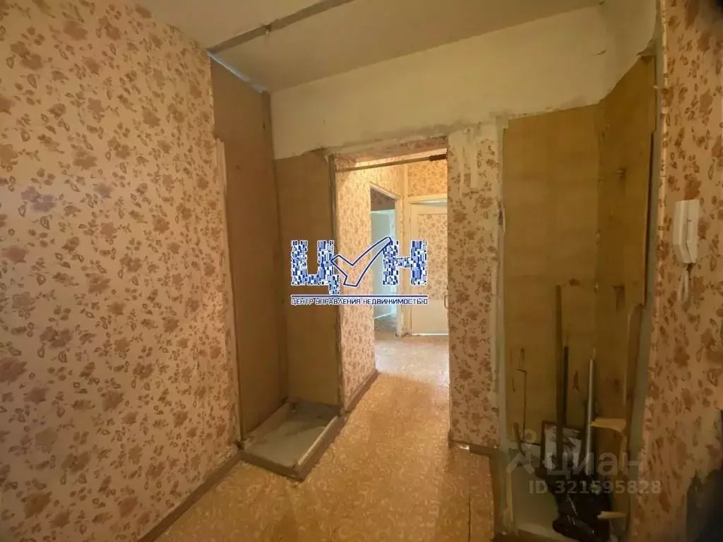 4-к кв. Курская область, Курск просп. Кулакова, 5 (70.0 м) - Фото 2