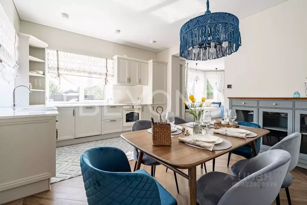 Дом в Ленинградская область, Выборгский район, Первомайское с/пос, ... - Фото 1