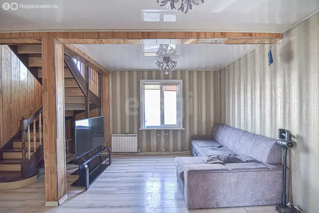 Дом в Южно-Сахалинск, планировочный район Хомутово, улица Лаперуза ... - Фото 2