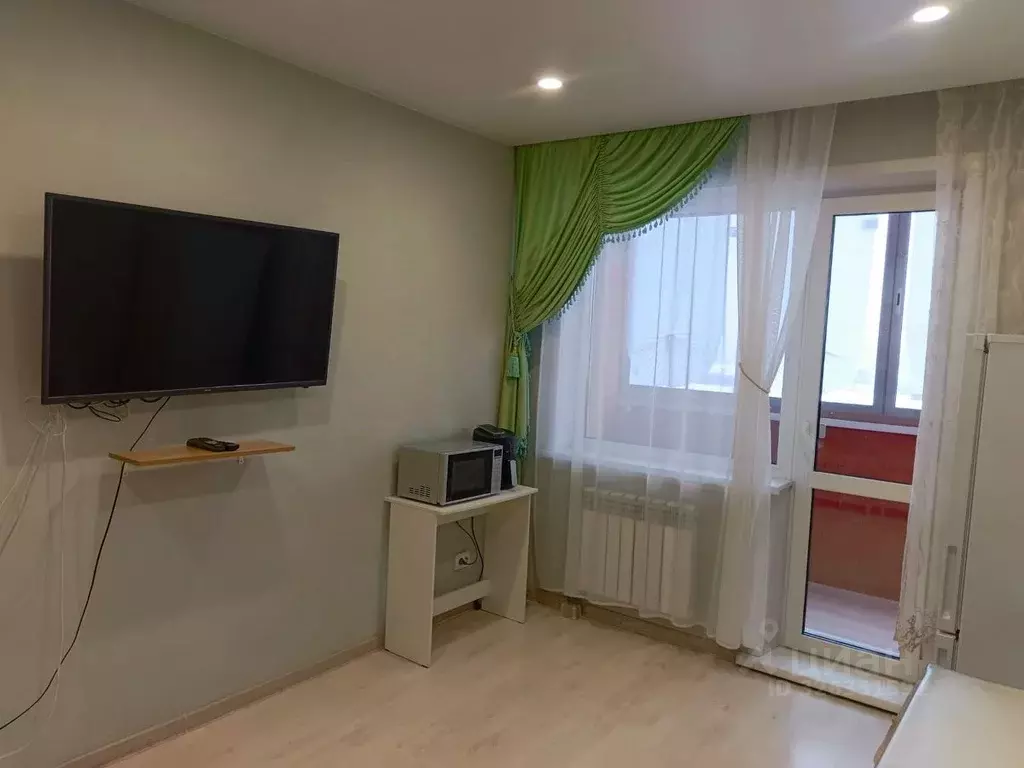 1-к кв. Новосибирская область, Новосибирск ул. Кирова, 242 (44.0 м) - Фото 2