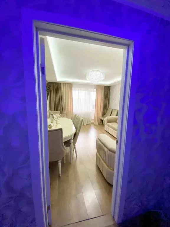 Квартира, 3 комнаты, 65 м - Фото 0