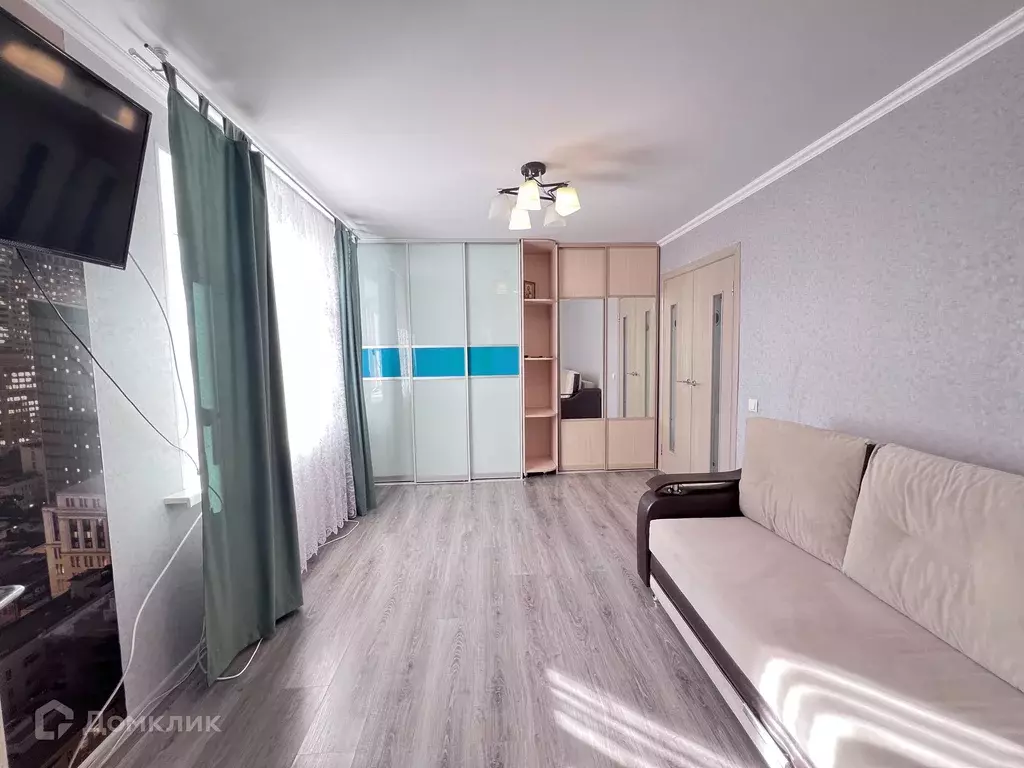 Продаётся 1-к квартира, 42 м - Фото 0