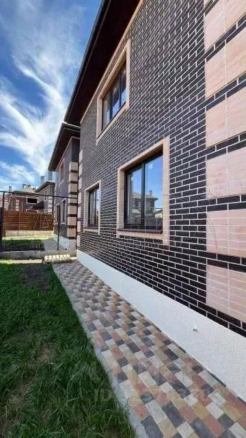 Дом в Ростовская область, Ростов-на-Дону Гусарская ул., 14 (140 м) - Фото 1