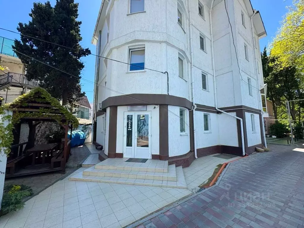 Дом в Крым, Алушта ул. Горького, 7 (529 м) - Фото 1