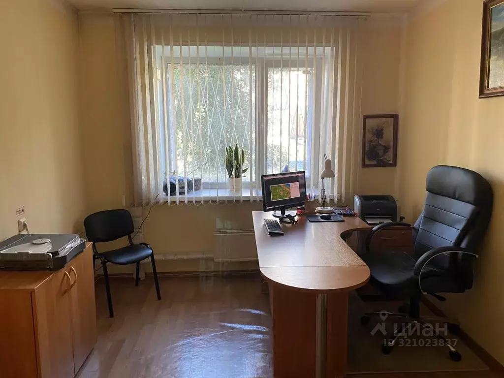 Офис в Новосибирская область, Бердск ул. Красная Сибирь, 103 (15 м) - Фото 1