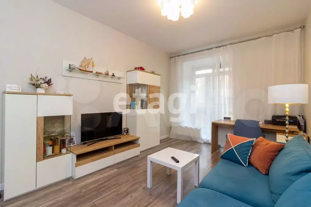 2-к. квартира, 63 м, 5/7 эт. - Фото 1
