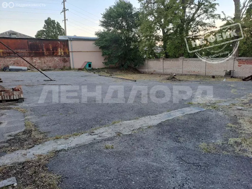 Дом в Новочеркасск, Кирпичная улица (200 м) - Фото 1