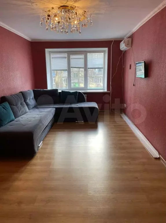 3-к. квартира, 61.2 м, 2/5 эт. - Фото 0