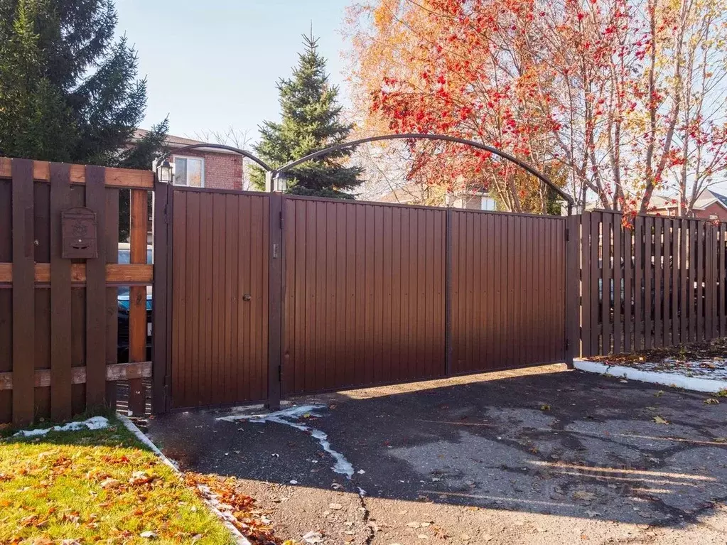 Коттедж в Омская область, Омск Волгоградская ул., 87 (225 м) - Фото 1