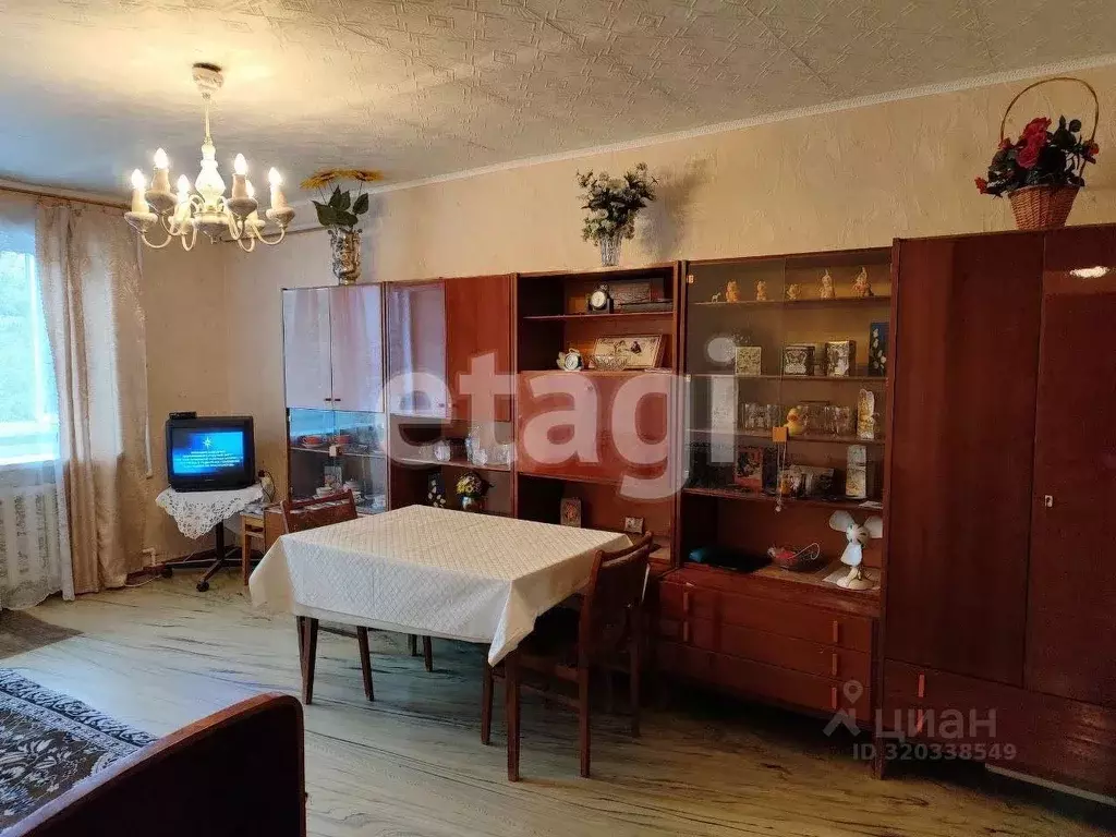 3-к кв. Белгородская область, Алексеевка ул. Маяковского, 124 (58.9 м) - Фото 0