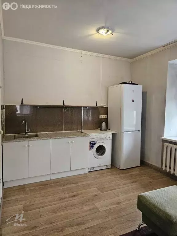 Квартира-студия: Барнаул, проспект Строителей, 3 (28.1 м) - Фото 2