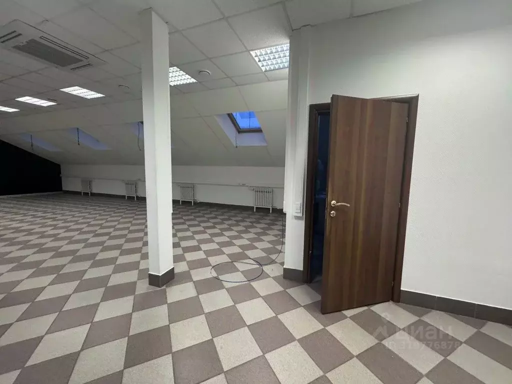 Офис в Москва ул. Россолимо, 17 (208 м) - Фото 0