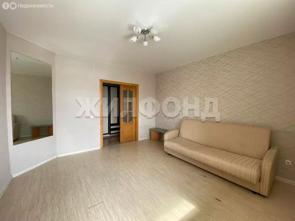 2-комнатная квартира: Новосибирск, Ипподромская улица, 44 (58.6 м) - Фото 1