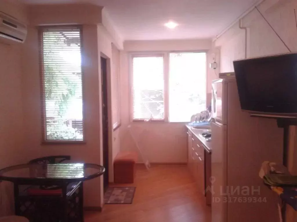 1-к кв. Крым, Ялта ул. Чехова, 19 (22.0 м) - Фото 0