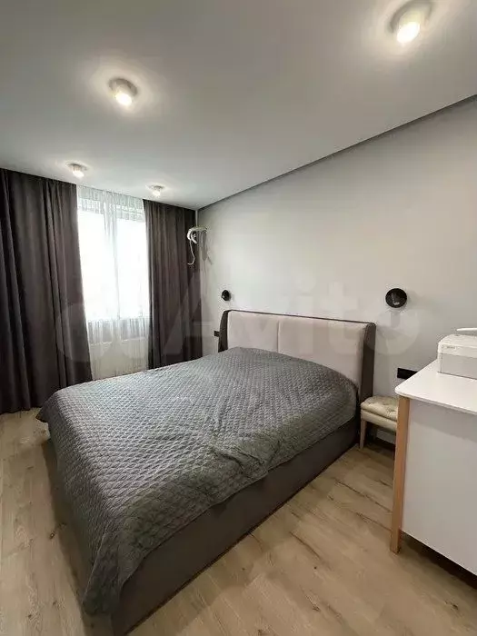 2-к. квартира, 57 м, 18/24 эт. - Фото 0