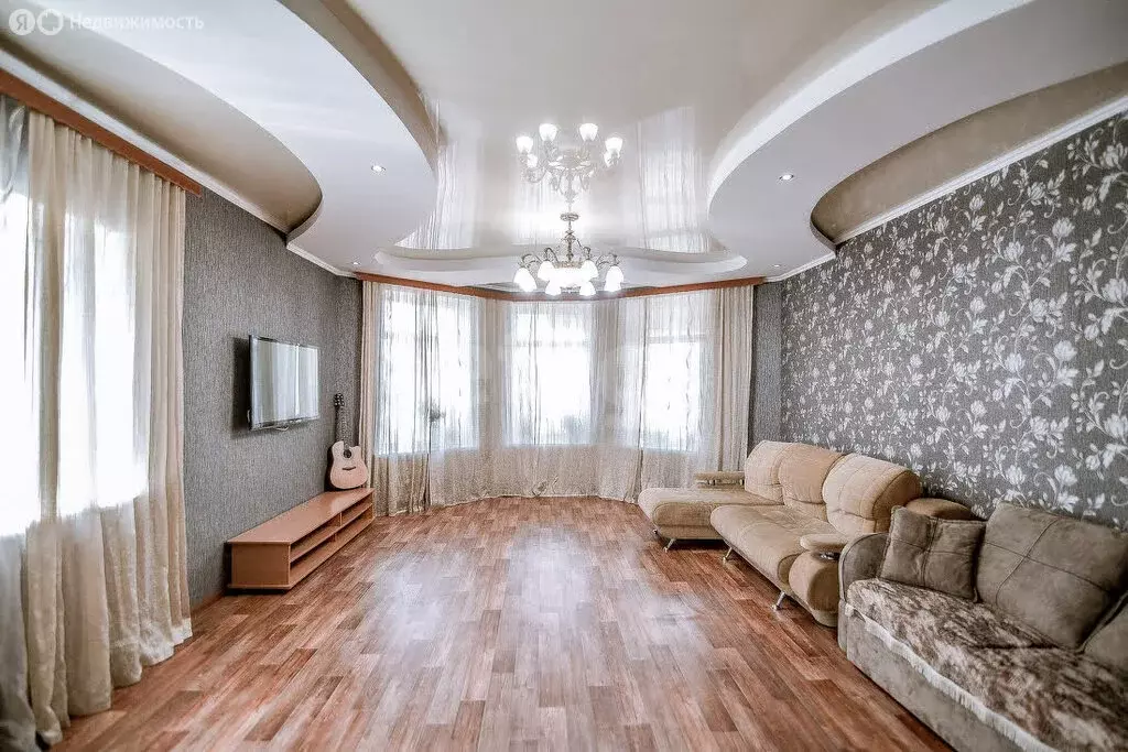 Дом в Южно-Сахалинск, 1-я Славянская улица (330 м) - Фото 2